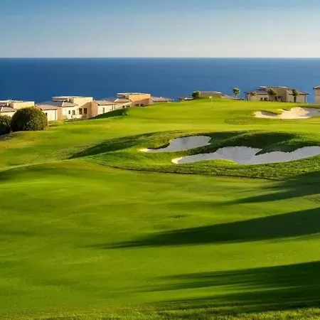 Aphrodite Hills 3 Bedroom With Bbq, Patio & View * Kouklia