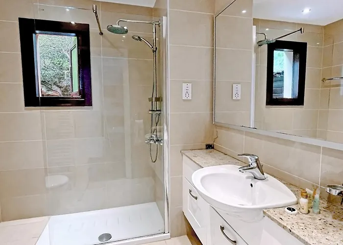 Aphrodite Hills 3 Bedroom With Bbq, Patio & View Lägenhet Kouklia